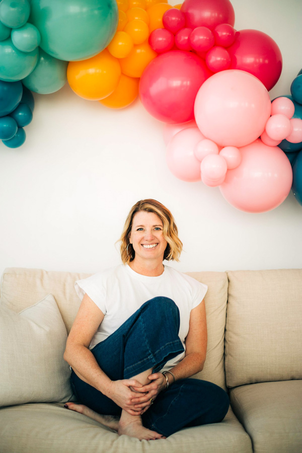 Balloon Designer Lauri Deheck